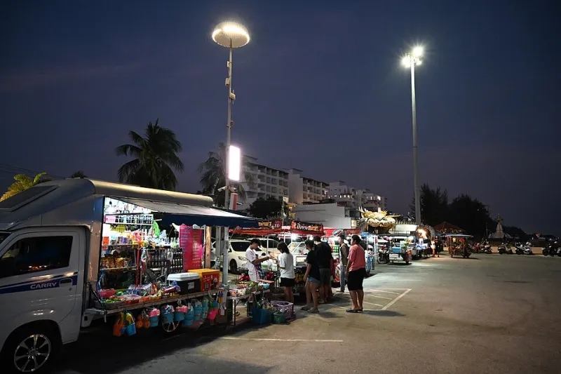 The Stallholders of Wonder: Inside the Vendor Economy That Feeds America's Art Festivals